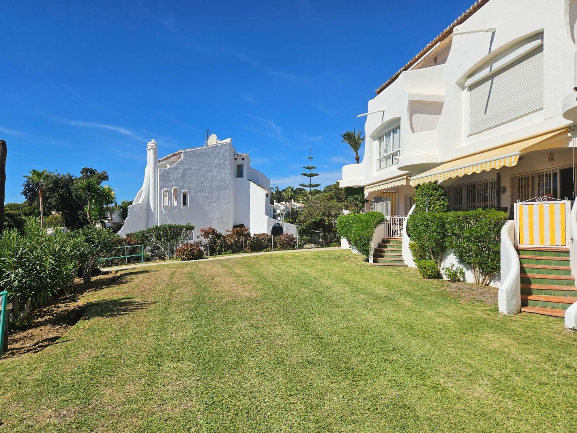 One Bedroom Apartment In Jardines De Calahonda MIJAS COSTA Exterior foto