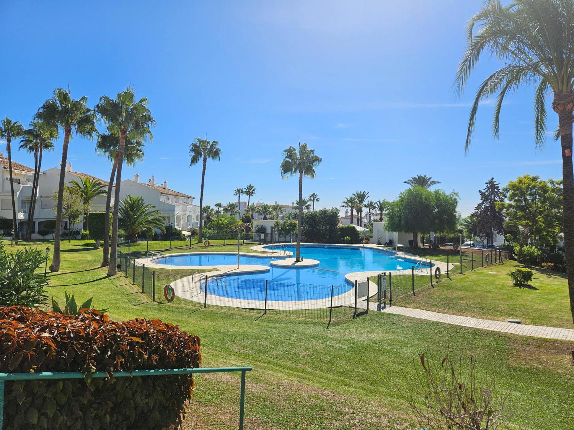 One Bedroom Apartment In Jardines De Calahonda MIJAS COSTA Exterior foto