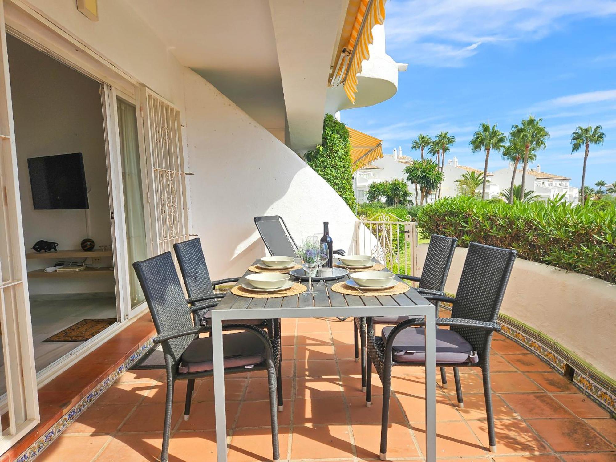 One Bedroom Apartment In Jardines De Calahonda MIJAS COSTA Exterior foto